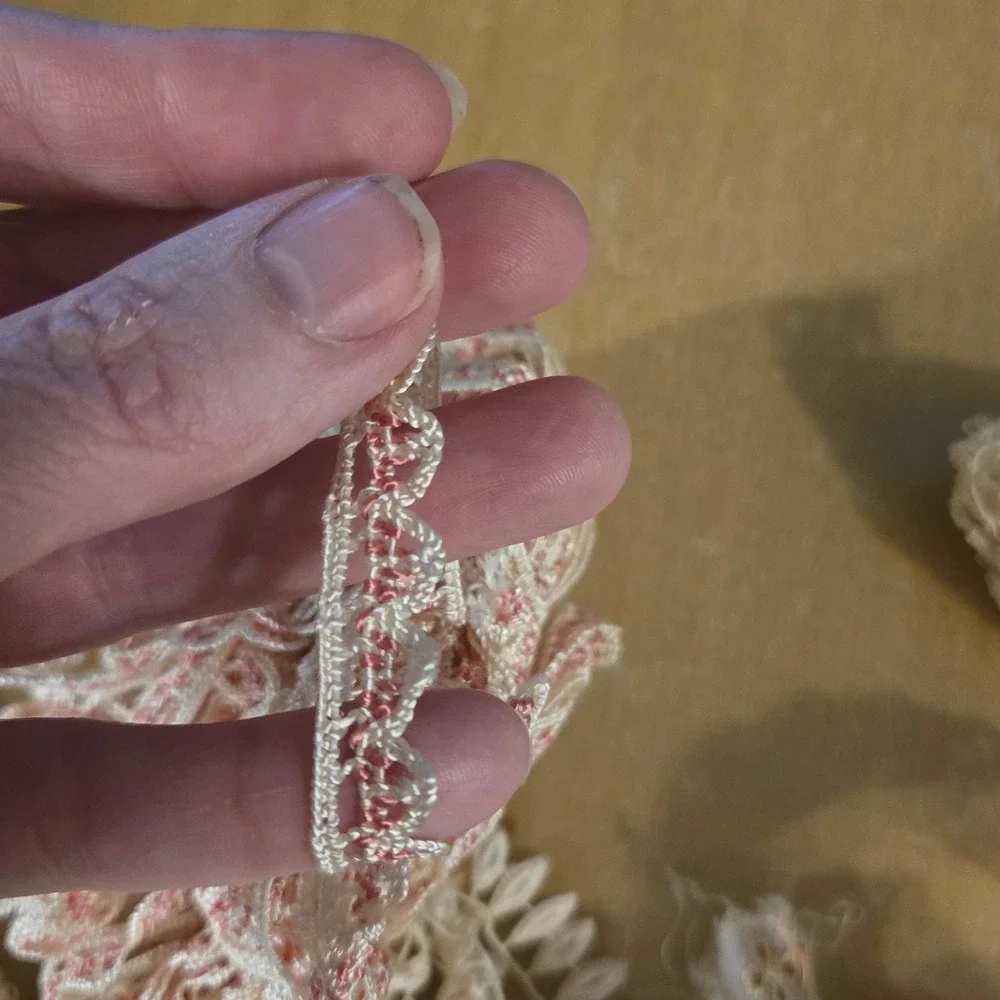 Vintage Lace Trim Ribbon Bundle Tatting Eyelet Junk Journal Slow Stitching 7pc - Picture 4 of 9